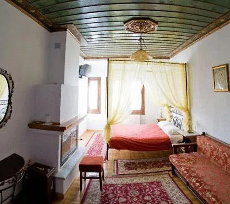 Saltis Guesthouses