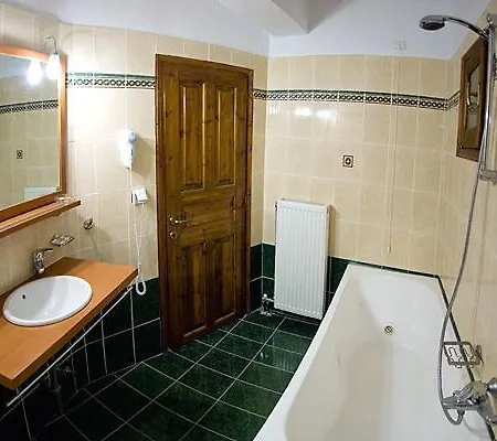 Saltis Guesthouses Guest house 3*